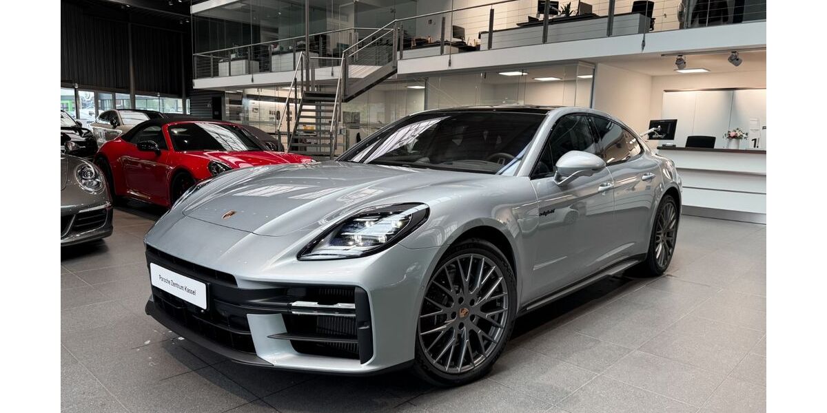 Porsche Panamera 10.900 km 156.900 &euro; Kassel 34123