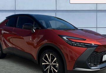 Toyota C-HR 2.790 km 34.880 &euro; Ismaning 85737