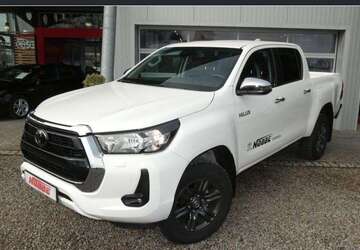 Toyota Hilux 3.600 km 42.721 &euro; Warmsen 31606