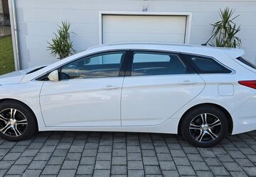 Hyundai i40 141.426 km 7.500 &euro; Tapfheim 86660