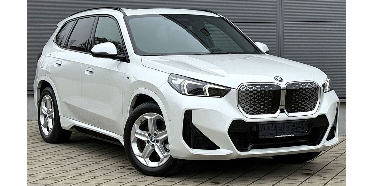 BMW iX1 21.558 km 45.290 &euro; Rohr i. NB (bei Regensburg) 93352