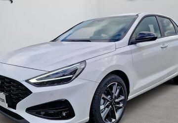 Hyundai i30 4.691 km 20.990 &euro; Schiffweiler 66578