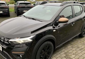 Dacia Sandero 15.000 km 19.550 &euro; Bad Neustadt/S. 97616