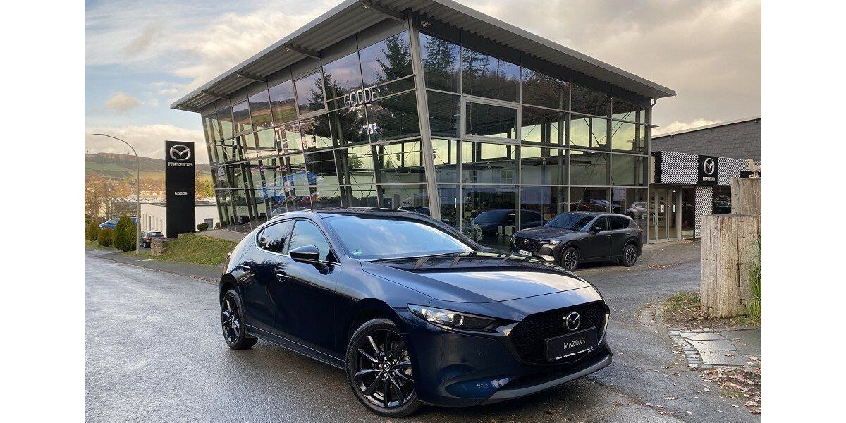 Mazda 3 4.383 km 24.490 &euro; Schmallenberg 57392