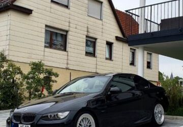 BMW 325 118.000 km 15.000 &euro; Korb 71404