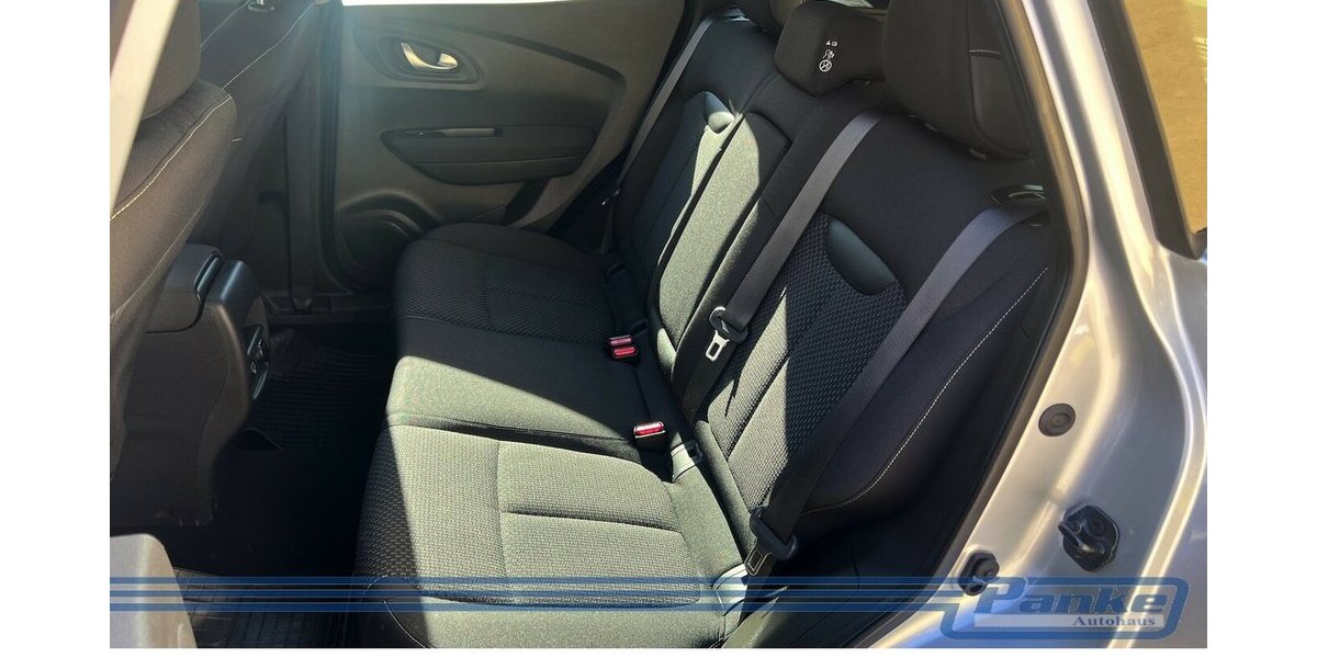 Renault Kadjar Equilibre 1.3*NAV*RFK*LED*S&S*Tempo* 20.000 km 18.990 &euro; Berlin 13187