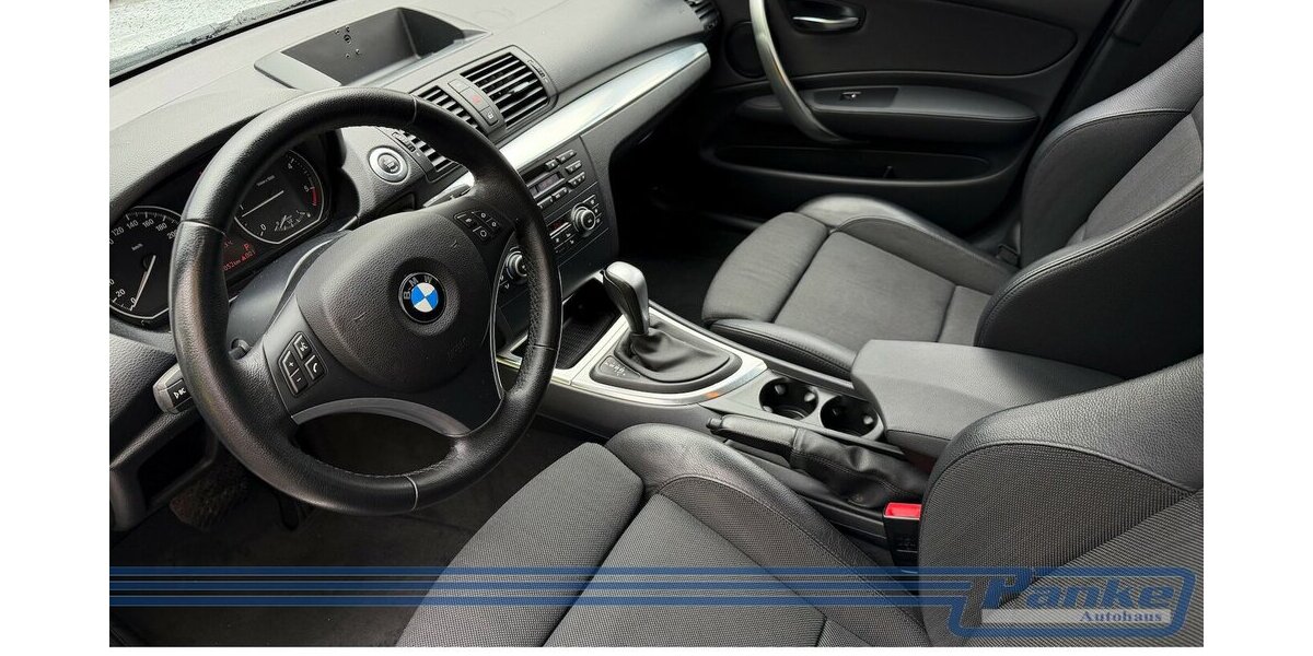 BMW 123d Aut.*Xenon*PDC*AUX*SHZ*Schiebedach*SRA* 200.000 km 6.490 &euro; Berlin 13187