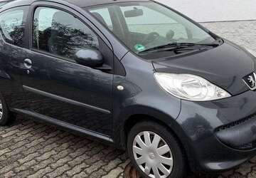 Peugeot 107 72.000 km 2.900 &euro; Alsbach 64665