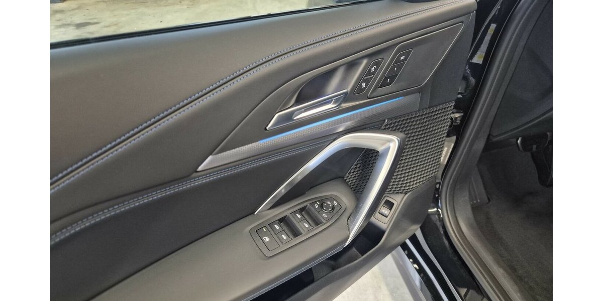 BMW X1 23 d xDrive M Sport 4,99% eff. Jahreszins 17.900 km 44.440 &euro; Eislingen 73054