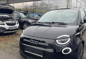 Fiat 500e 17.002 km 22.400 &euro; Böblingen 71034