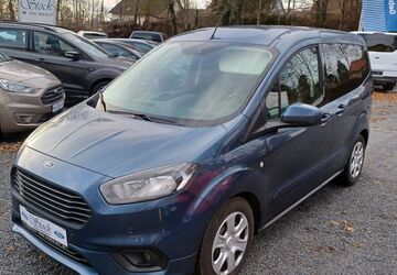 Ford Tourneo Courier 94.500 km 12.990 &euro; Wiesau 95676