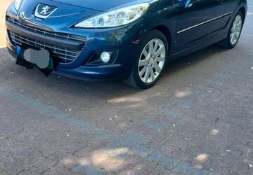Peugeot 207 235.000 km 2.790 &euro; Duisburg 47167