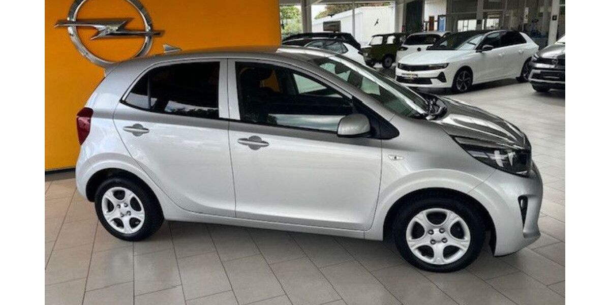 Kia Picanto 15.650 km 13.990 &euro; Artern 06556
