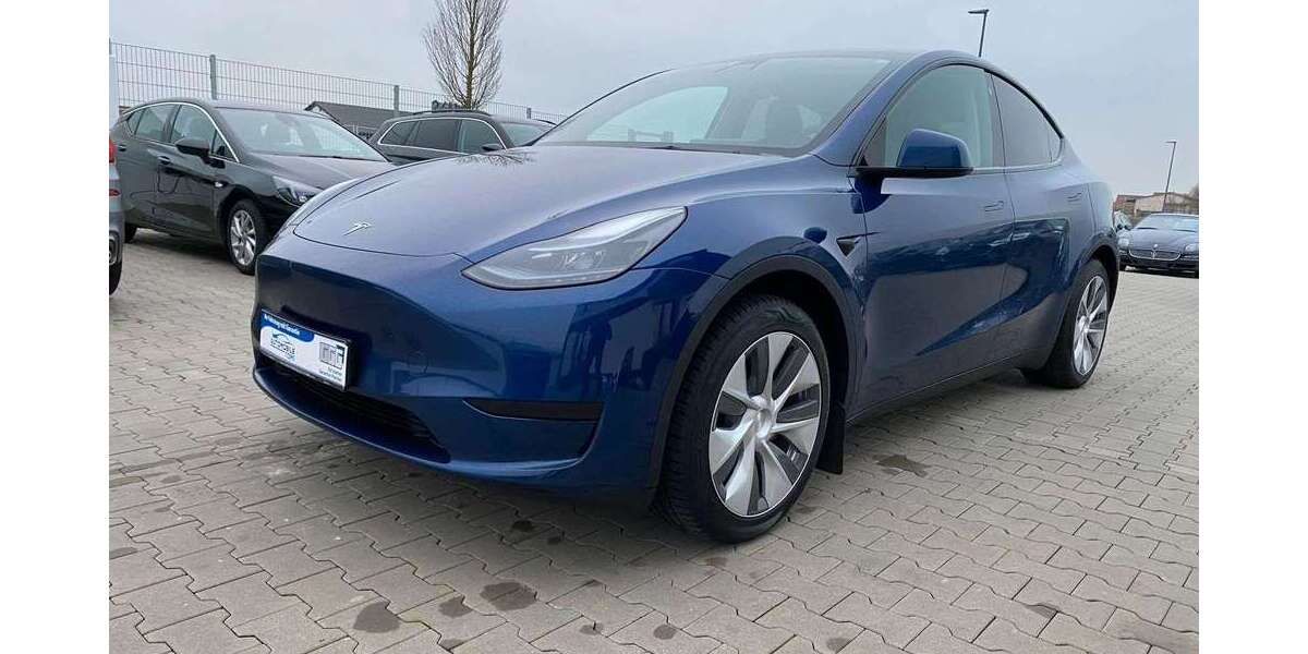 Tesla Model Y 56.445 km 29.999 &euro; Bergtheim 97241
