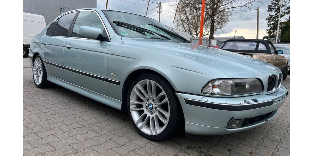 BMW 535 217.000 km 2.390 &euro; Köln 50829