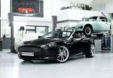 Aston Martin DB9 26.815 km 119.890 &euro; Neuss 41470