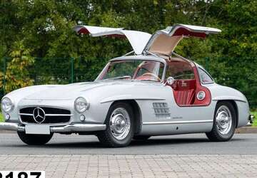 Mercedes-Benz 300 14.543 km 1.590.000 &euro; Bovenden 37120