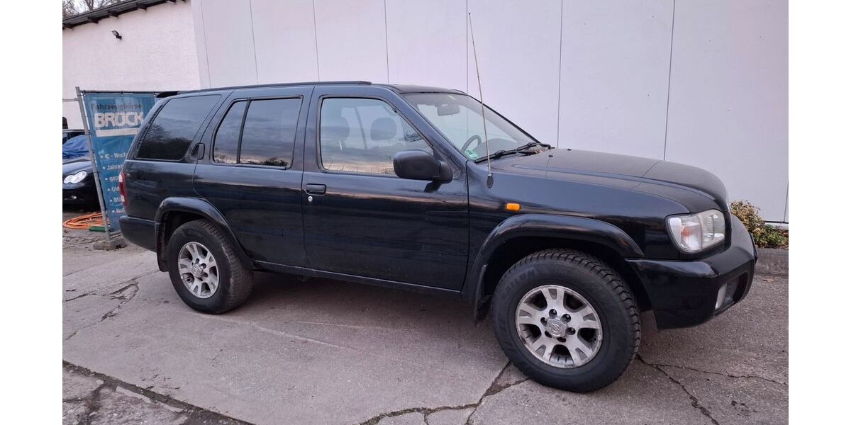 Nissan Pathfinder 278.841 km 5.995 &euro; Köln 51107