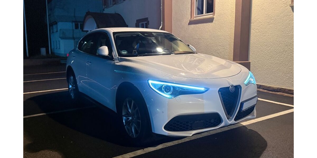 Alfa Romeo Stelvio 139.000 km 18.500 &euro; Bad Liebenzell 75378