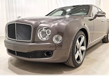 Bentley Mulsanne 86.652 km 82.999 &euro; Dresden 01157