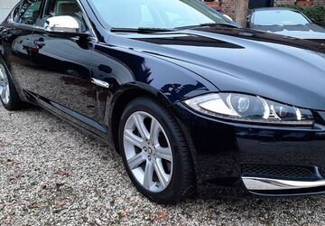 Jaguar XF 167.500 km 12.980 &euro; Geilenkirchen 52511