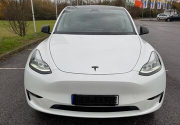 Tesla Model Y 45.000 km 34.899 &euro; Jockgrim 76751