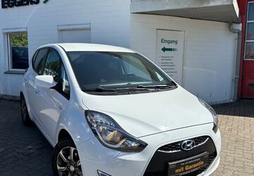 Hyundai ix20 68.523 km 11.480 &euro; Bad Segeberg 23795