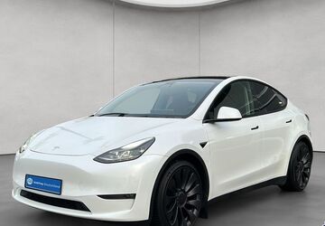 Tesla Model Y 67.566 km 34.480 &euro; Esslingen 73730