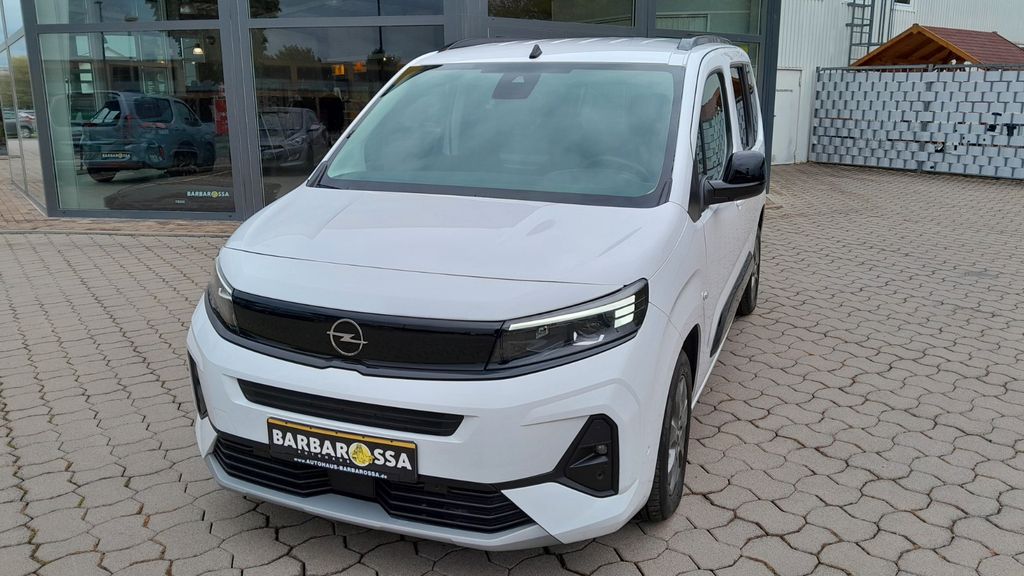 Opel Combo 7.660 km 29.990 &euro; Artern 06556