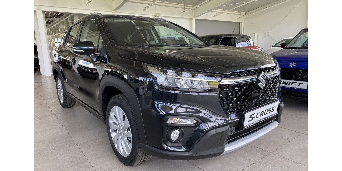 Suzuki SX4 1.678 km 28.990 &euro; Rinteln 31737