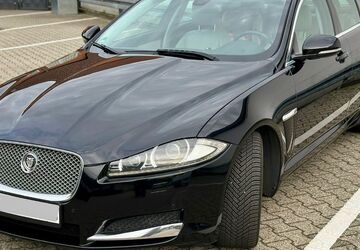 Jaguar XF 249.243 km 8.150 &euro; Viersen 41749