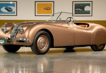 Jaguar XK 13.334 km 129.800 &euro; Utrecht 