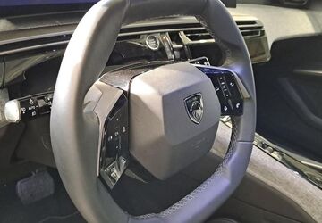 Peugeot 5008 18.180 km 30.555 &euro; Röthenbach a. d. Pegnitz 90552