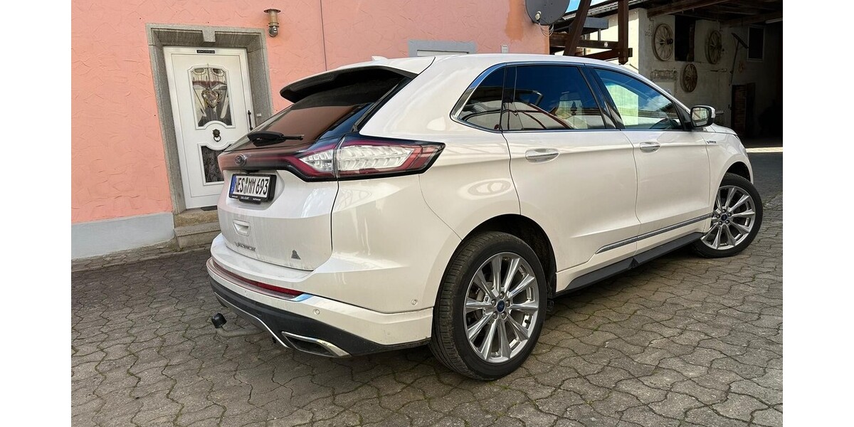 Ford Edge 104.708 km 29.500 &euro; Oberstreu 97640