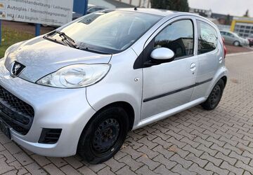 Peugeot 107 93.143 km 2.200 &euro; Chemnitz 09130