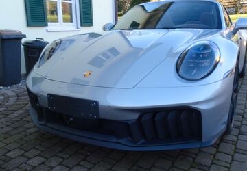 Porsche 992 4.500 km 179.500 &euro; Schnaitsee 83530