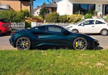 Lotus Emira 10.000 km 85.299 &euro; Neuss 41464