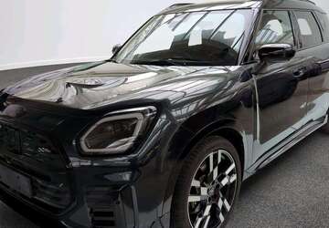Mini Countryman SE All4 6.527 km 48.082 &euro; München 80788