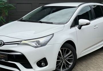 Toyota Avensis 117.784 km 11.599 &euro; Borken 46325