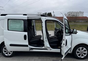 Fiat Doblo 76.410 km 18.999 &euro; Erlensee 63526