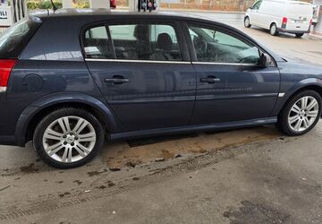 Opel Signum 79.500 km 2.500 &euro; Heiligenhafen 23774