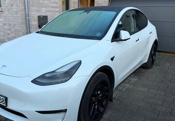 Tesla Model Y 118.000 km 30.700 &euro; Schwanewede 28790