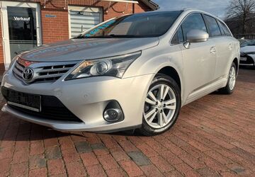Toyota Avensis 261.028 km 4.900 &euro; Steinfeld 49439