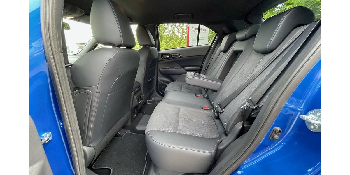 Mitsubishi Eclipse Cross PHEV PLUS mit SELECT-Paket VOR ORT 22.000 km 26.480 &euro; Donauwörth 86609