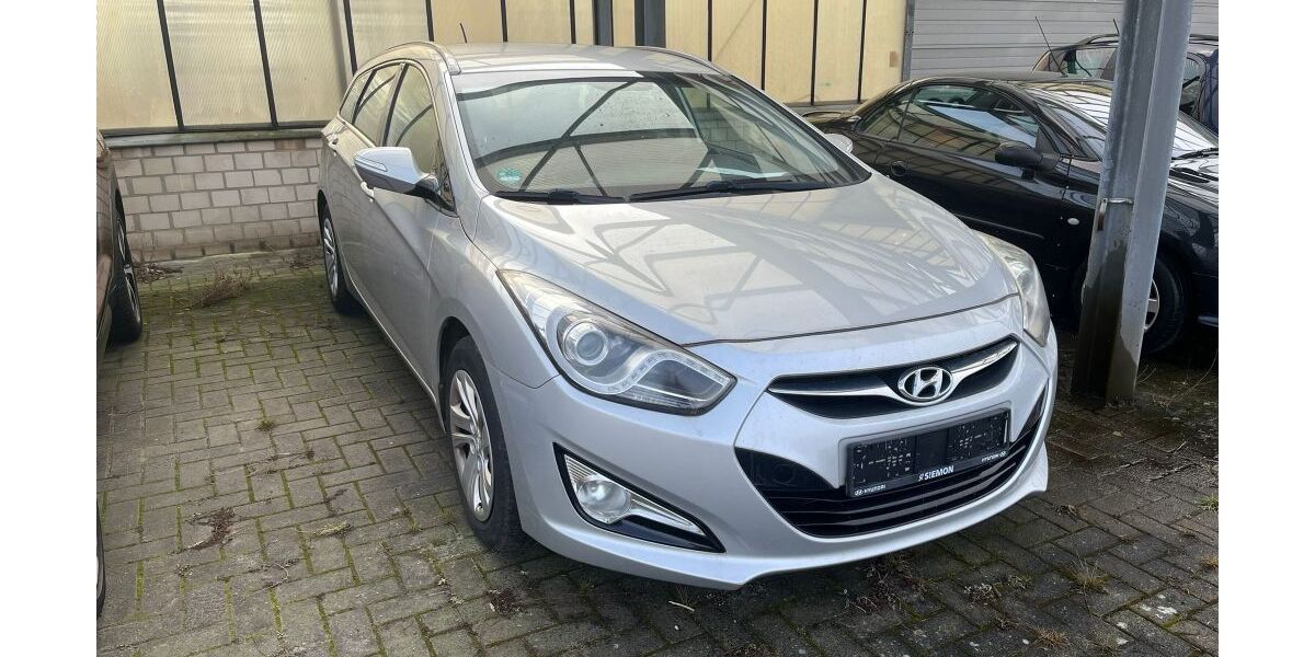 Hyundai i40 103.260 km 7.930 &euro; Hörstel 48477