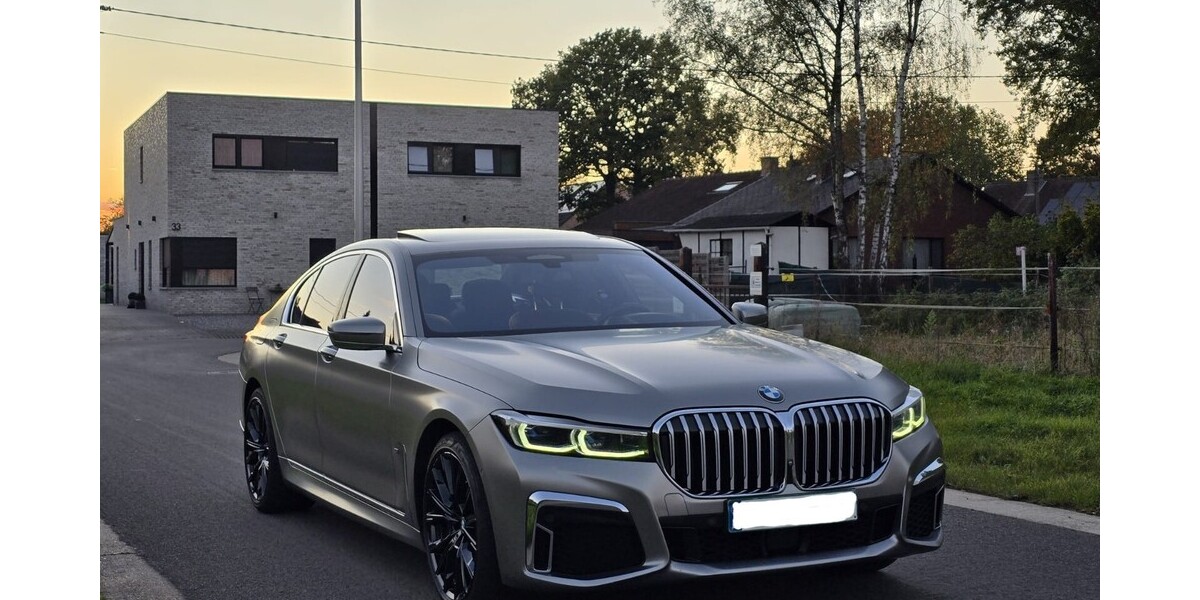 BMW 745e benzine electrick 196.000 km 40.000 &euro; Heusden-Zolder 