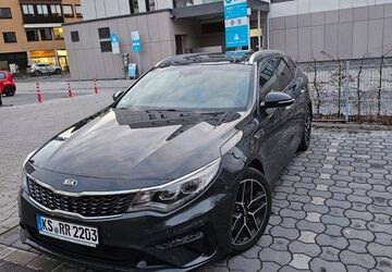 Kia Optima 102.000 km 16.999 &euro; Kassel 34132