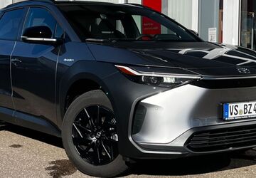 Toyota bZ4X 8.500 km 32.900 &euro; Villingen-Schwenningen 78056