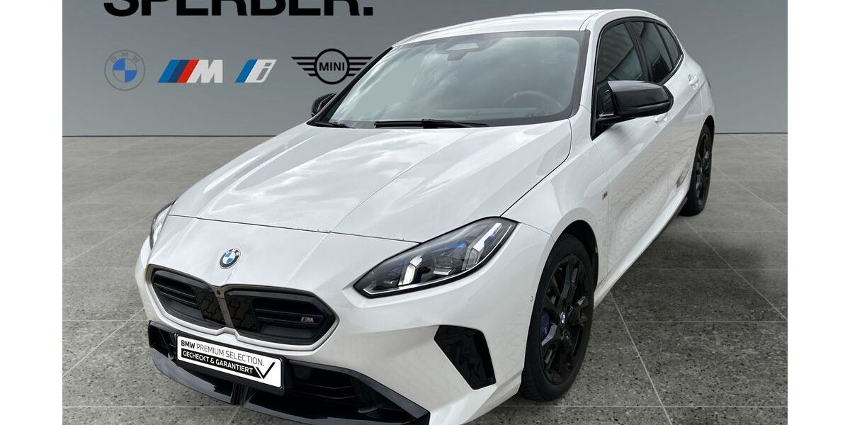 BMW M135 26.561 km 36.990 &euro; Bamberg 96050