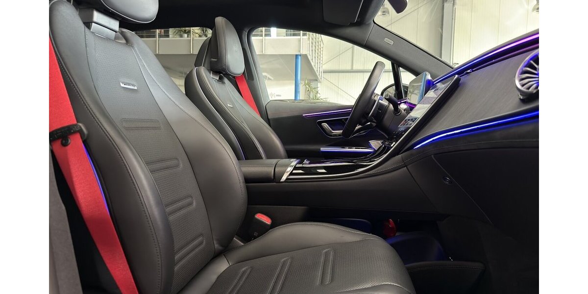 Mercedes-Benz EQE SUV 43 AMG 4M AIRMATIC-HINTERACHSLENKUNG-21´ 17.468 km 72.949 &euro; Groß-Umstadt 64823